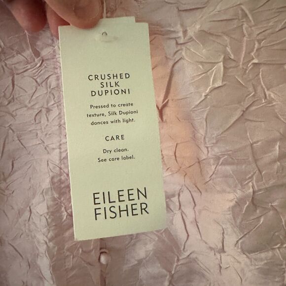 Eileen Fisher Pale Pastel Pink Crushed Silk Button Up Dapioni Blouse NWT Size M - Picture 3 of 8